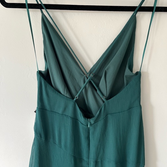 ASTR the label holland dress maxi emerald green small NWT - Picture 6 of 11